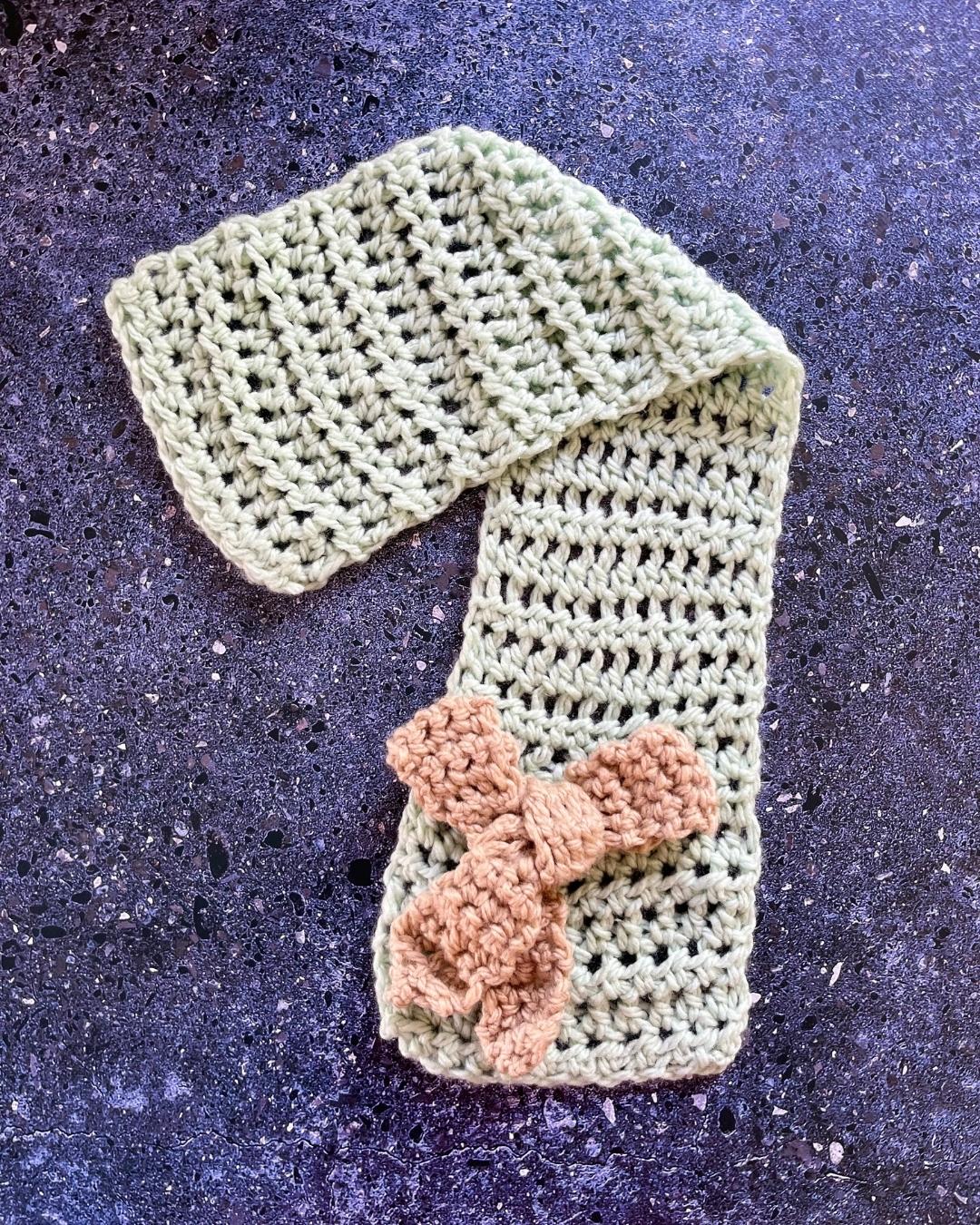 *NEW* Blubelle Knitted scarf - green