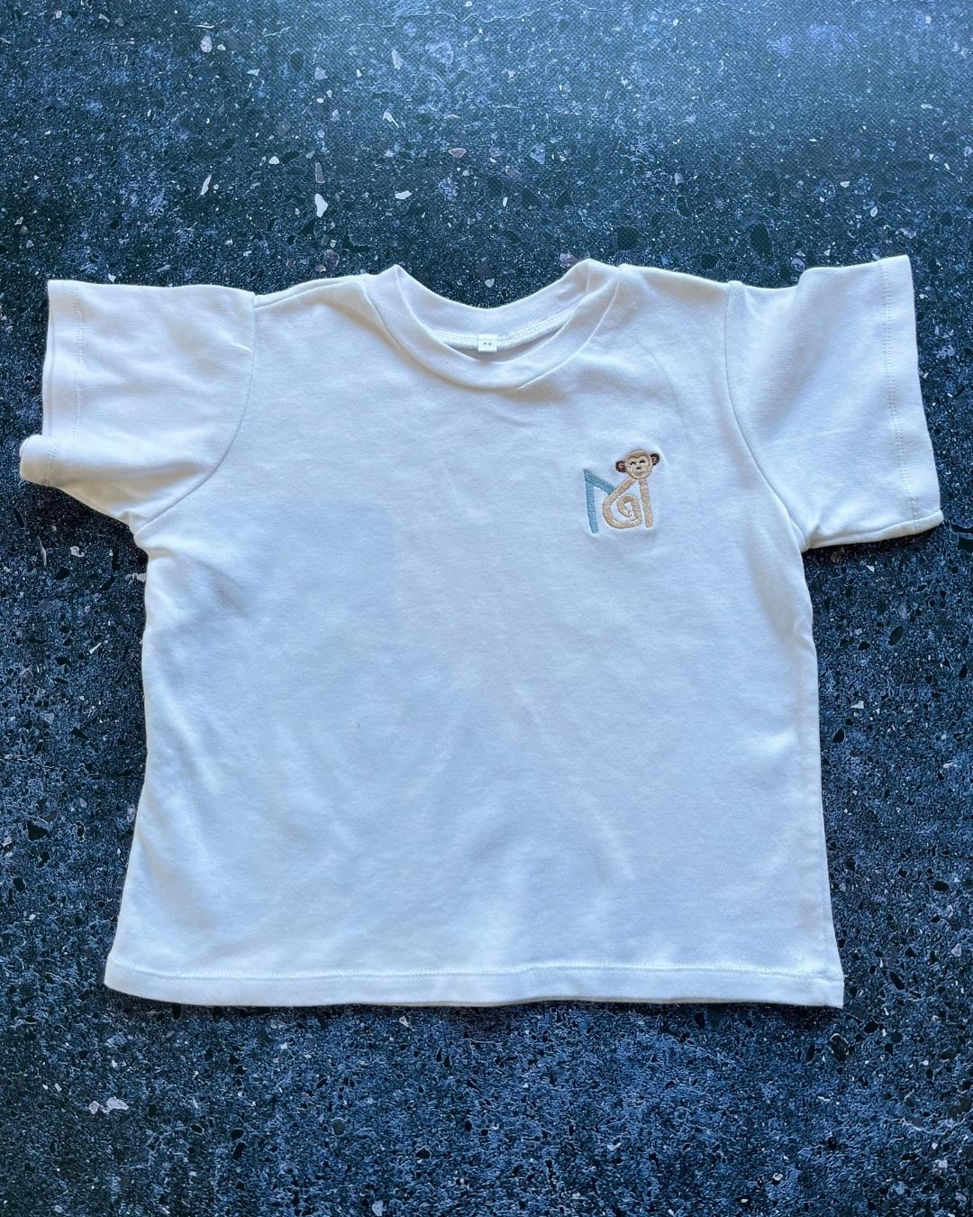 MonekyMunx white T shirt 4/5Y