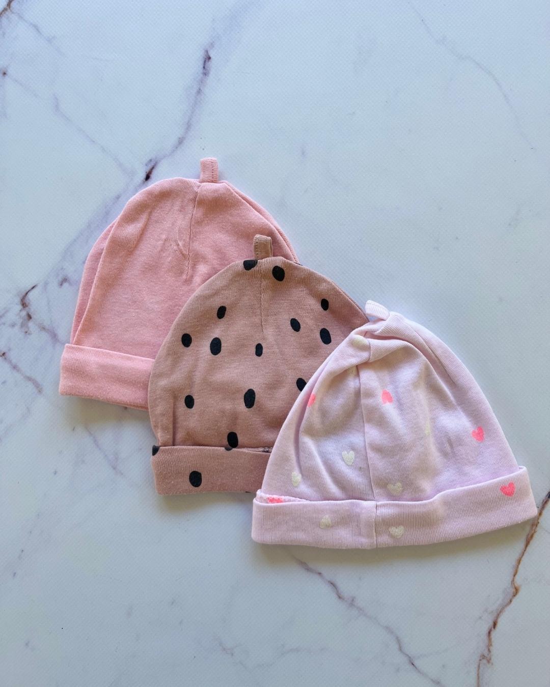 Woolworths beanie set in pink, hearts and dots 3/6M