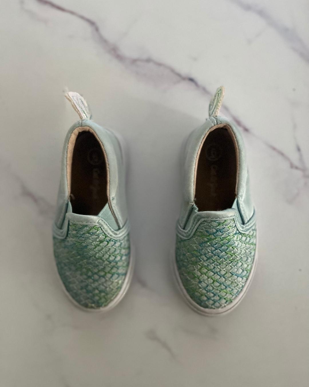 Cat & Jack green fish scale slip on shoes Size 6