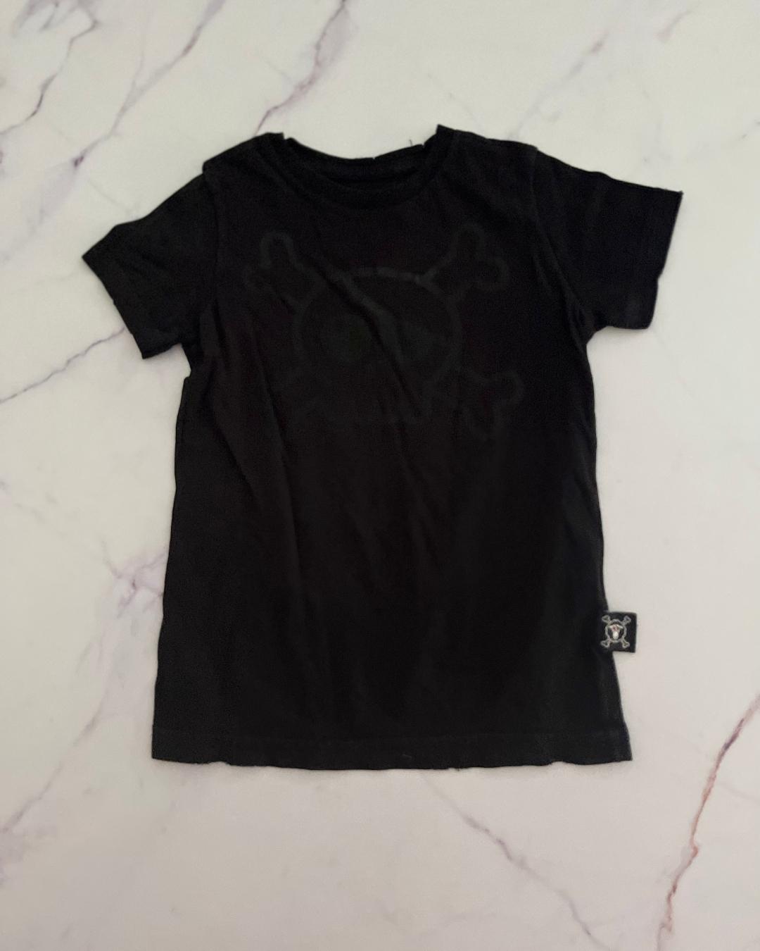 Nununu black tonal skull & cross bones T shirt 2/3Y