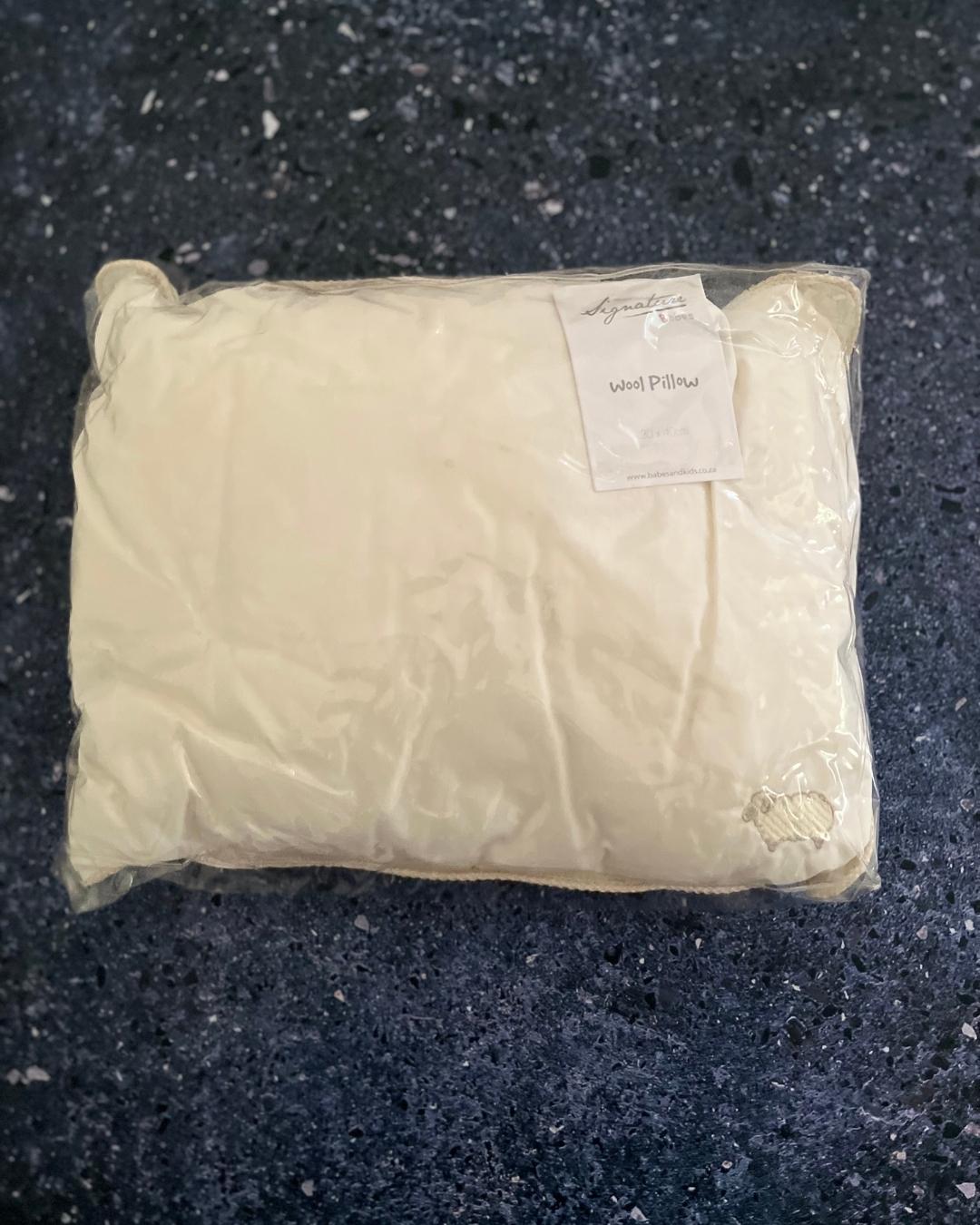 Wool Pillow 30cm x 40cm