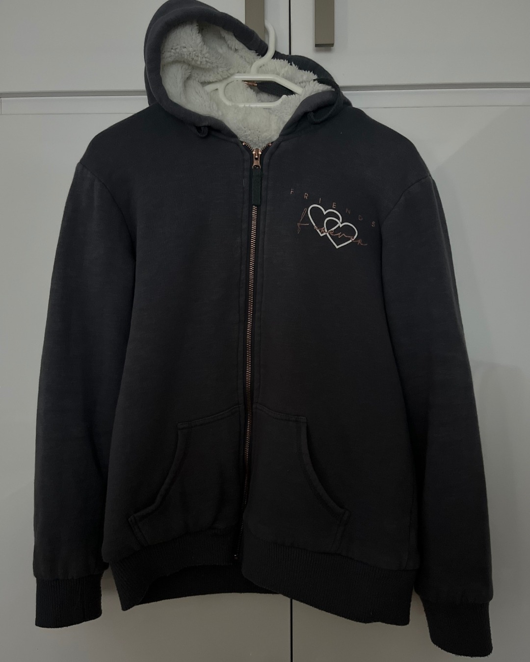 &US grey 'Friends Forever' hoodie with white fleece lining 15Y