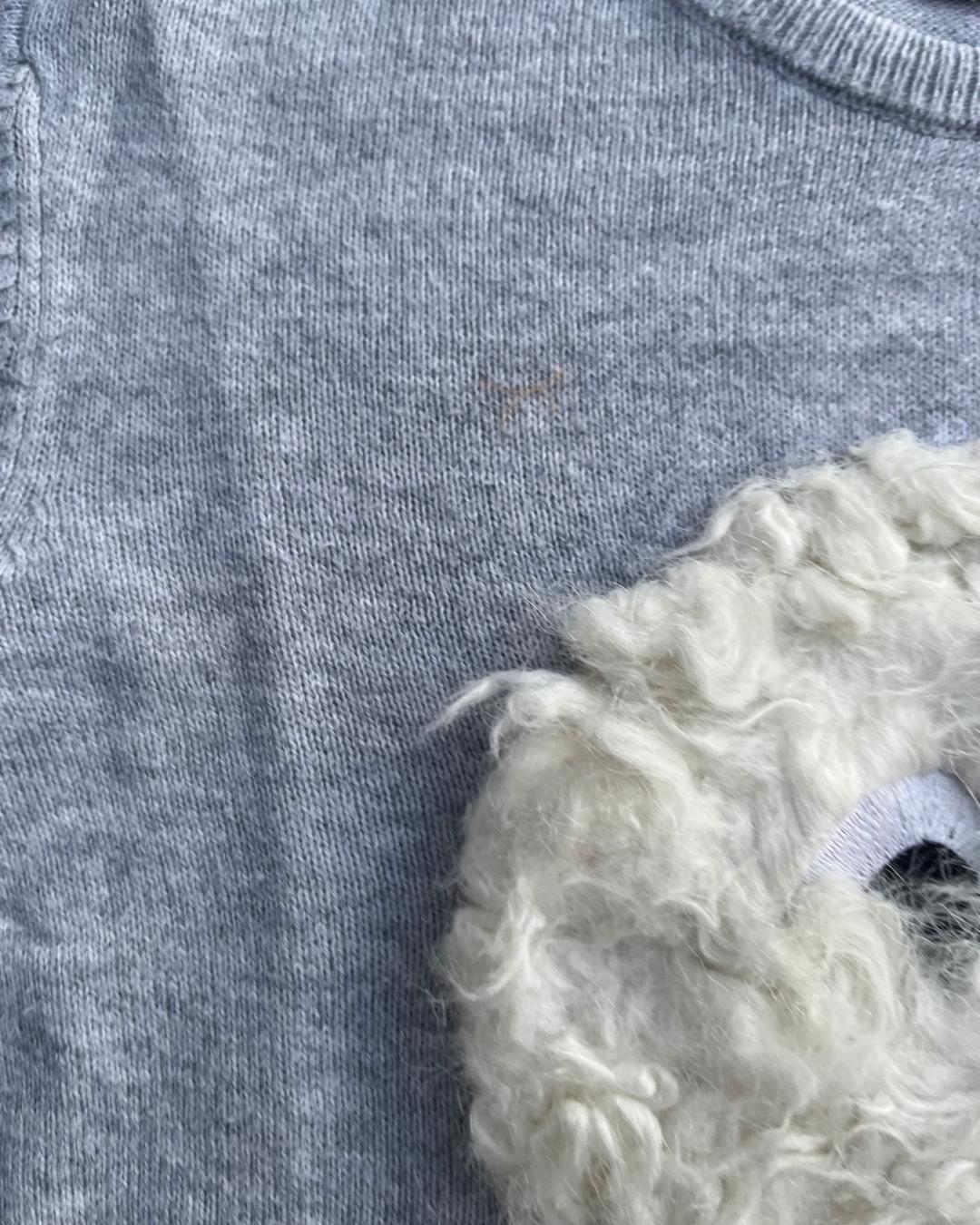 H&M grey fluffy monster sweater 9/10Y - Image 2