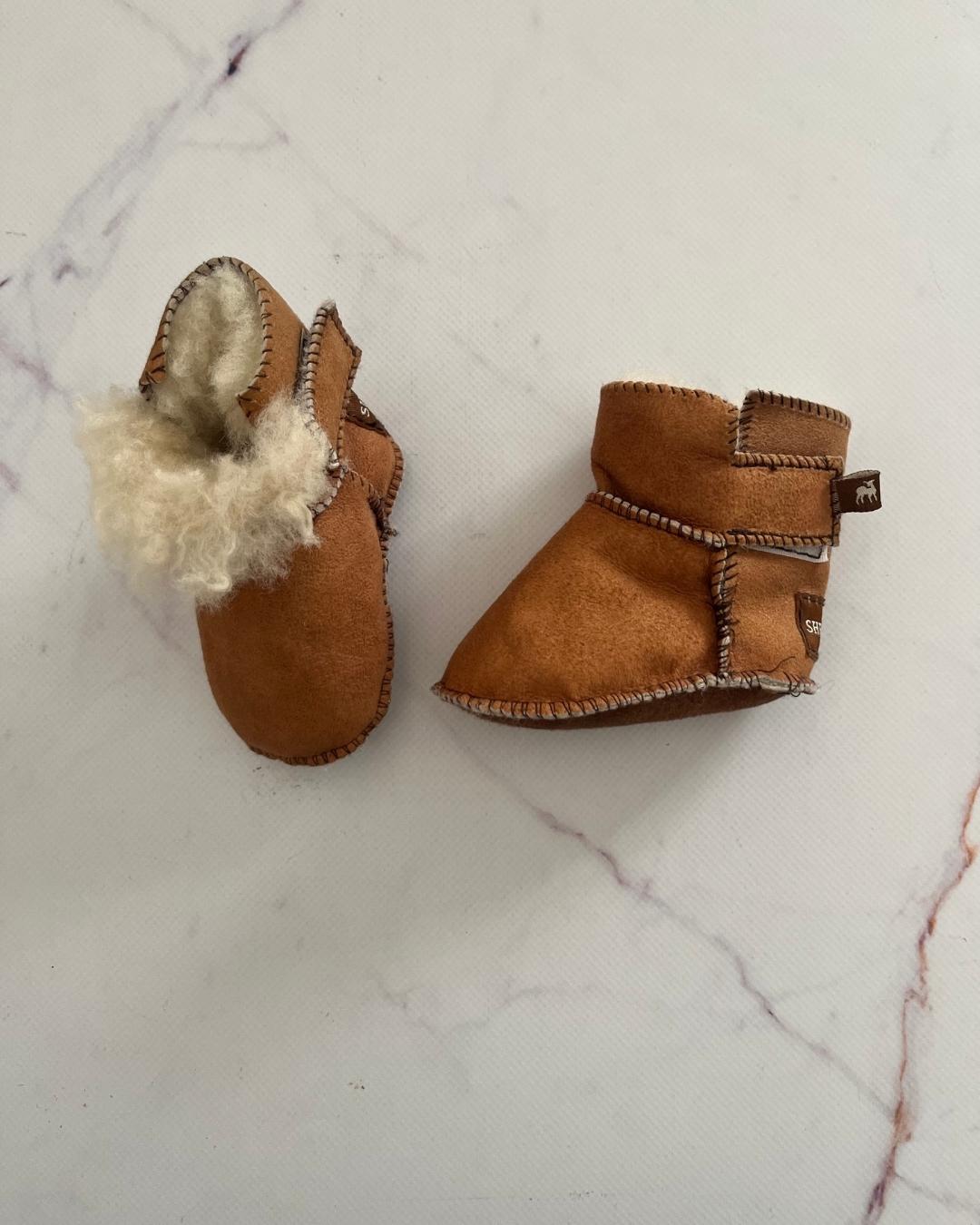 Shepherd fluffy moccasin shoes 1/3M