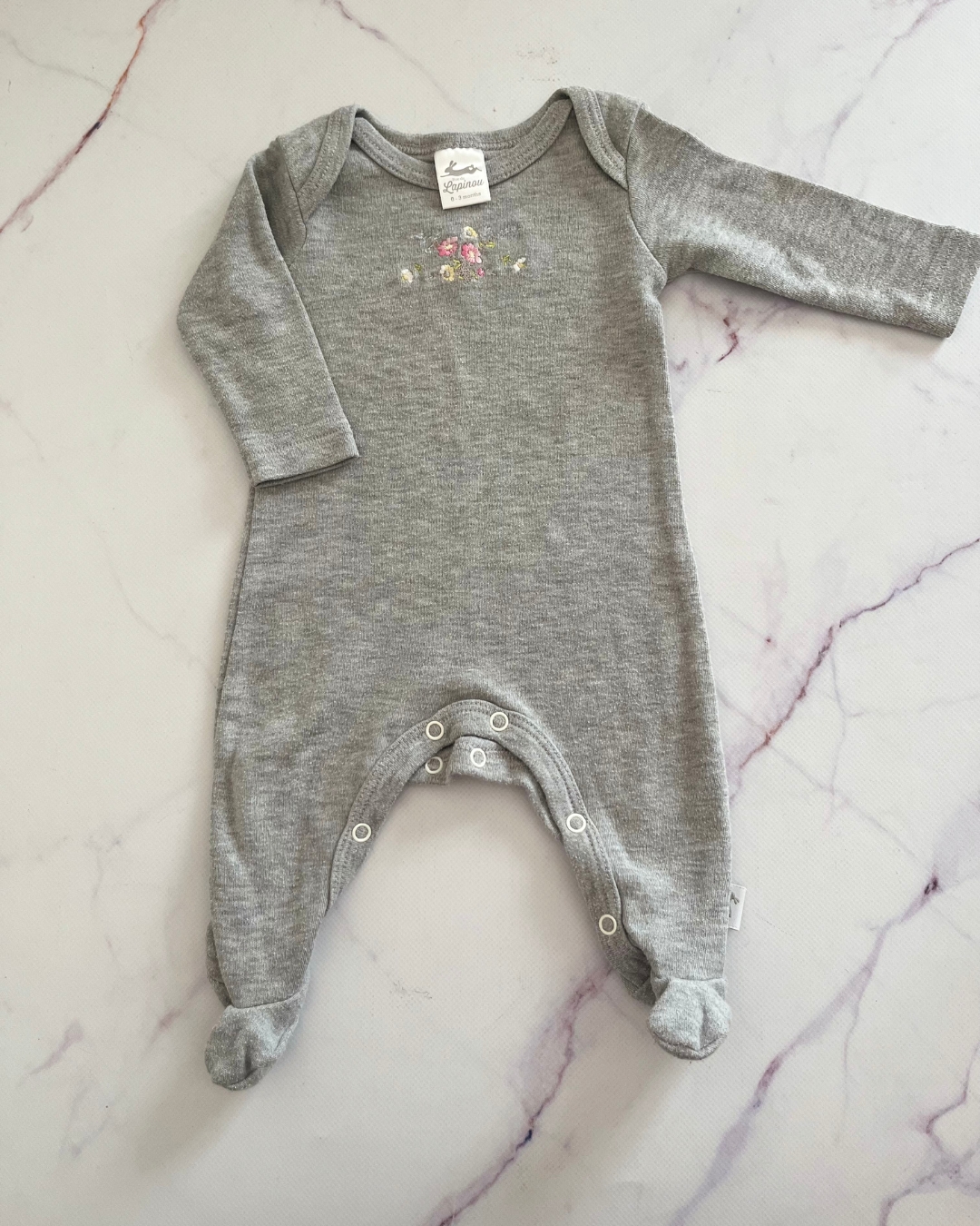 Rue de Lapinou grey floral onesie 0/3M