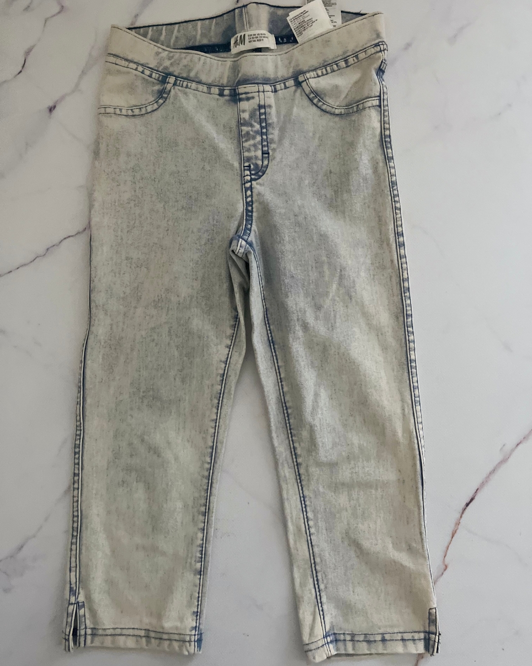 H&M light blue faded 3/4 jeans 10/11Y