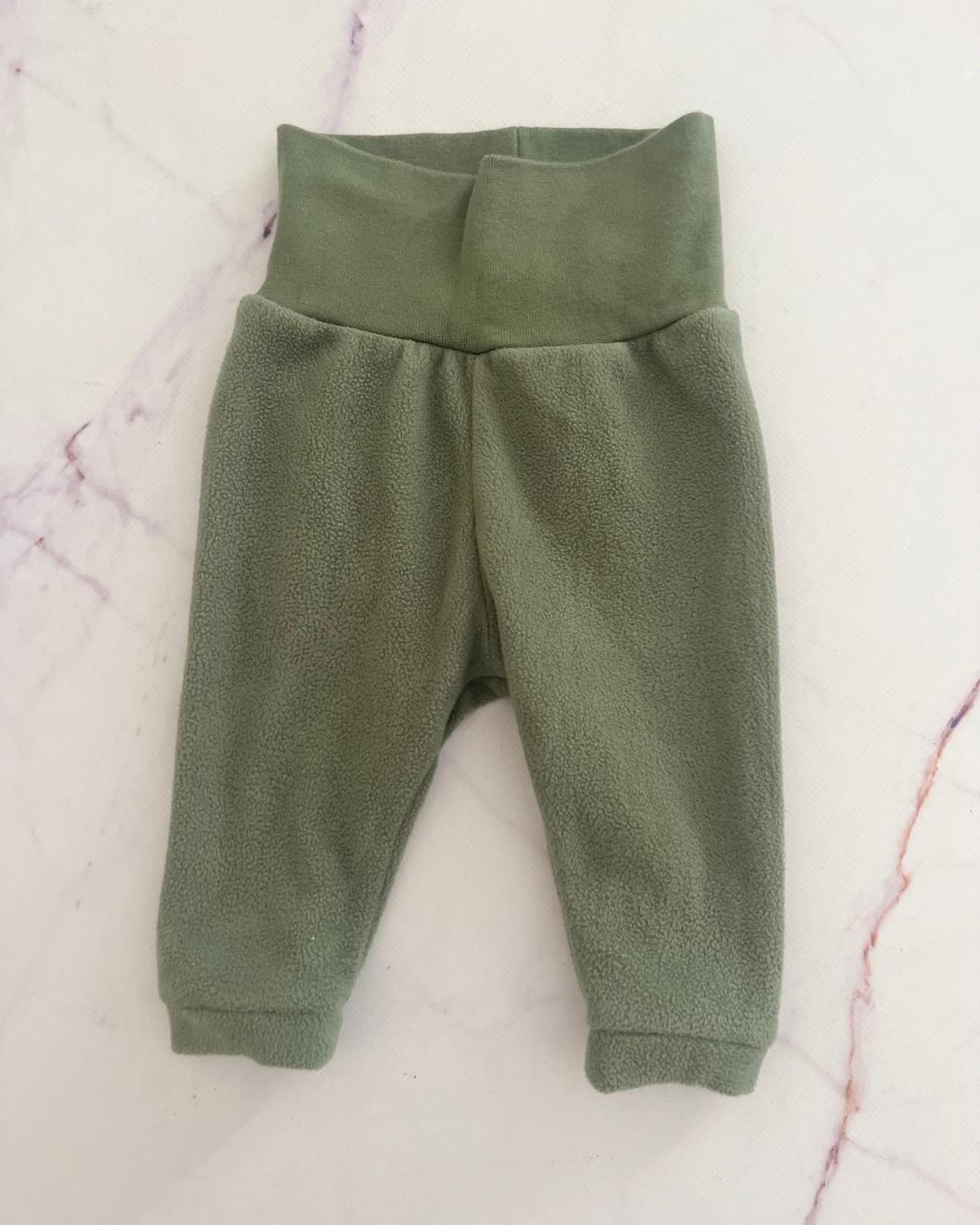 H&M green fleece pants 2/4M