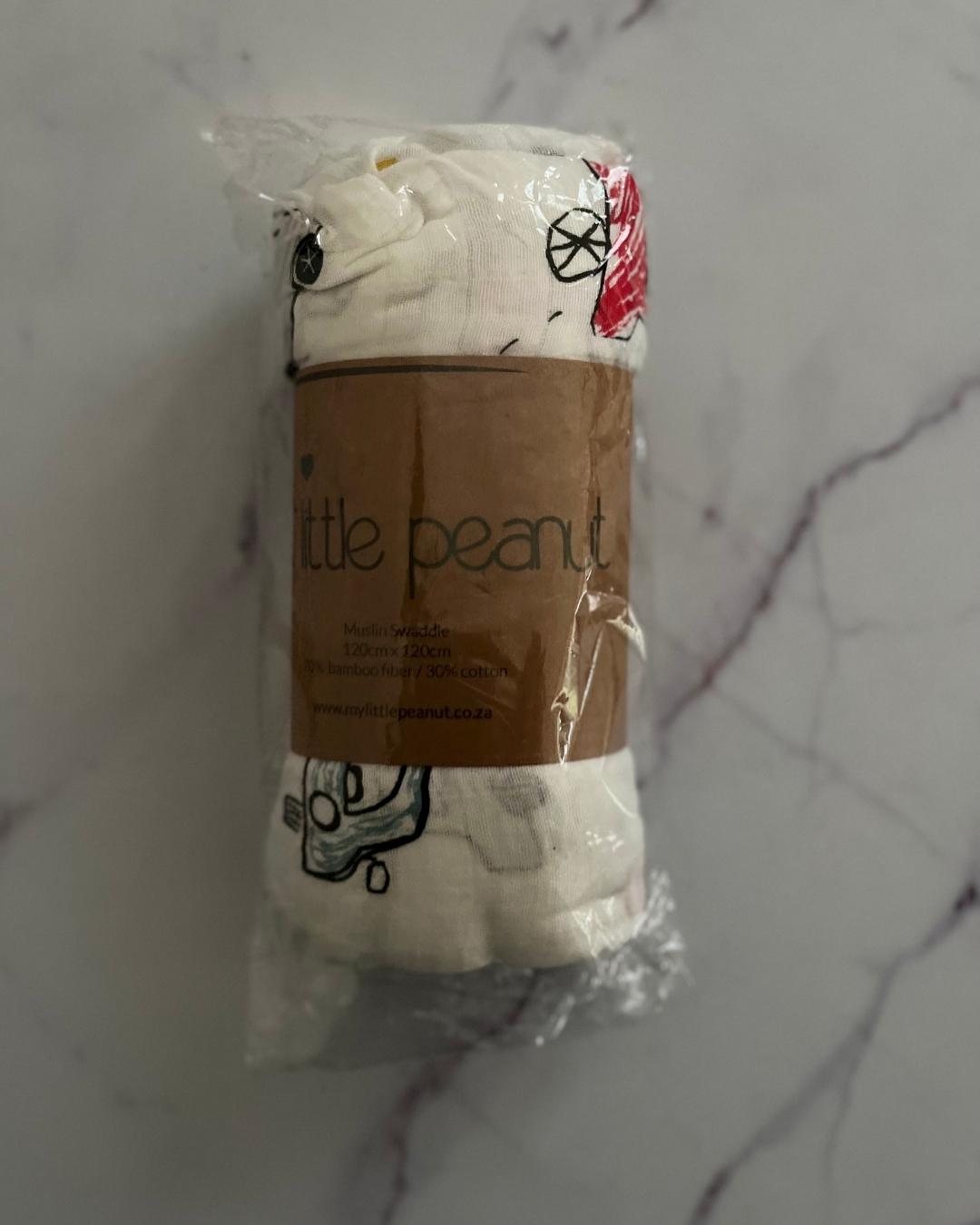 *NEW& My Little Peanut white car swaddle