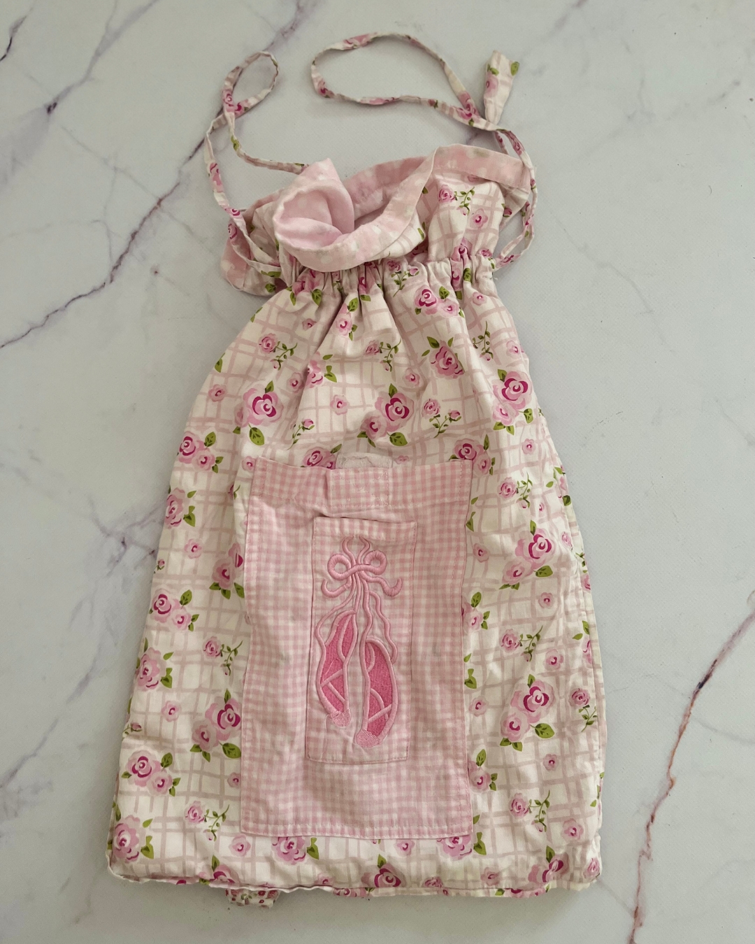 Pink flower drawstring bag