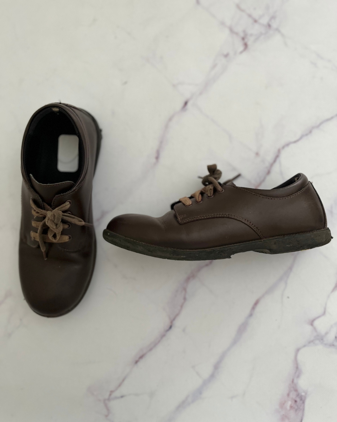 Green Cross brown shoes Size 6 Adult