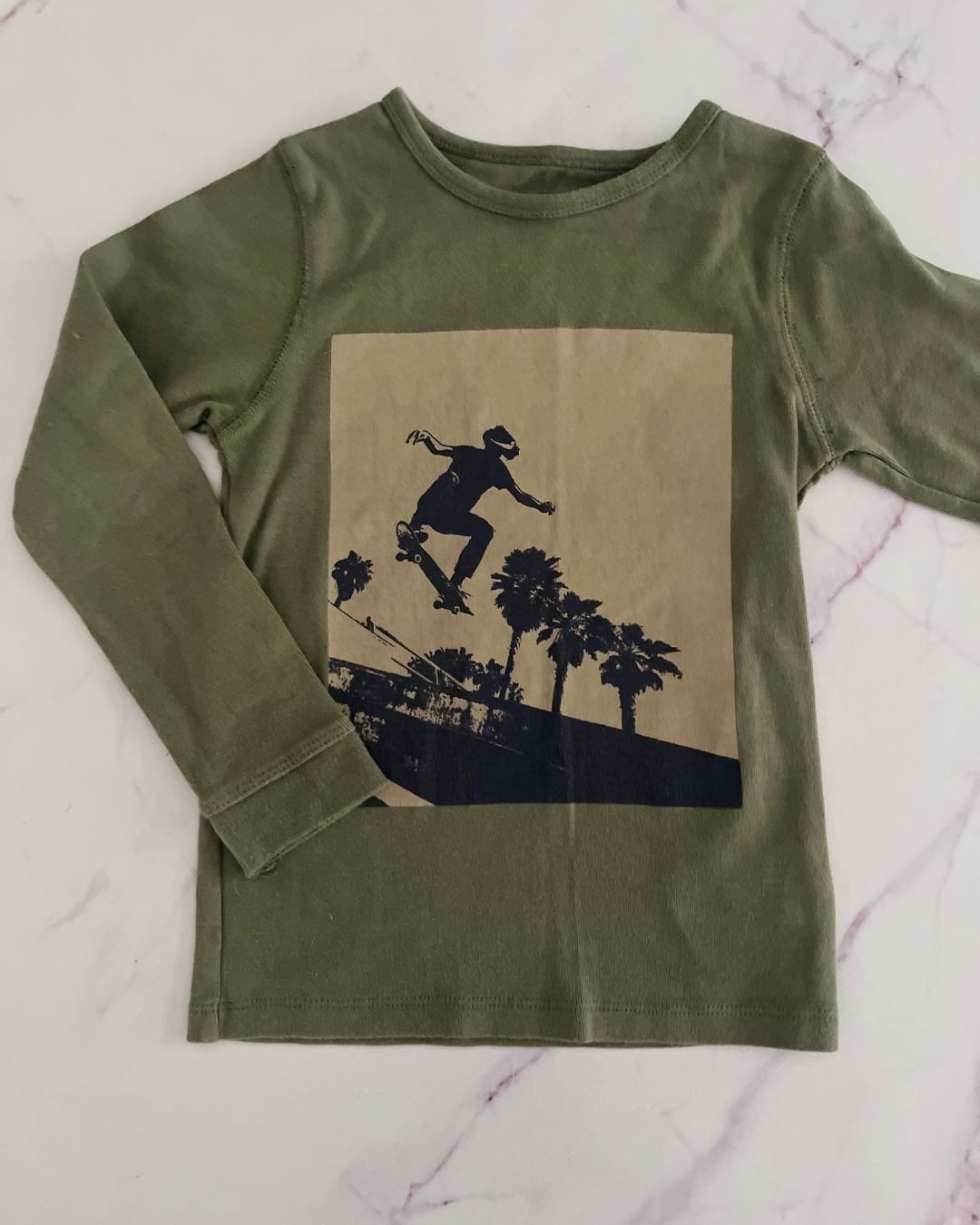 Cotton On green skateboard long sleeve T shirt 5Y