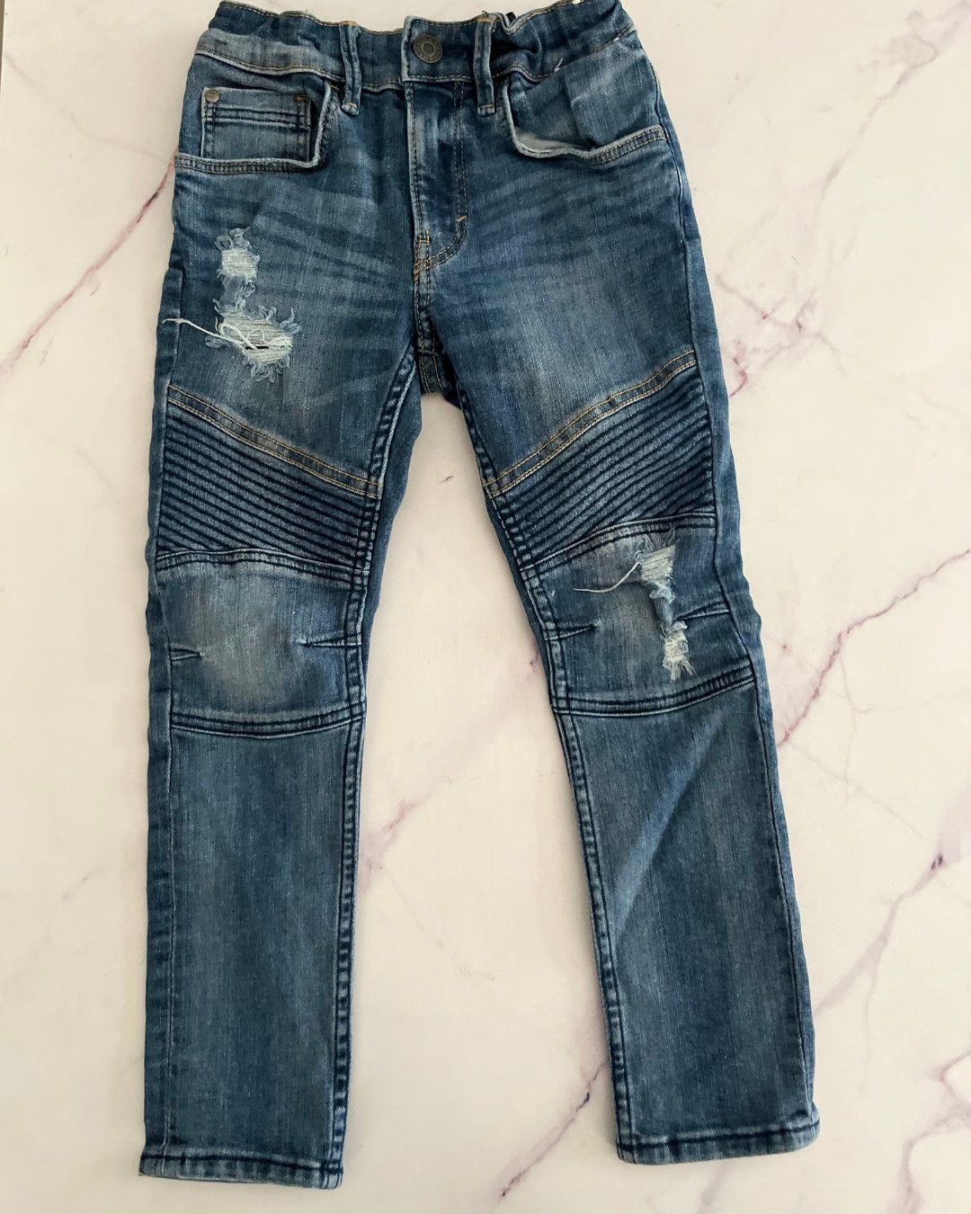 &Denim Super Soft slim fit ripped jeans 5/6Y