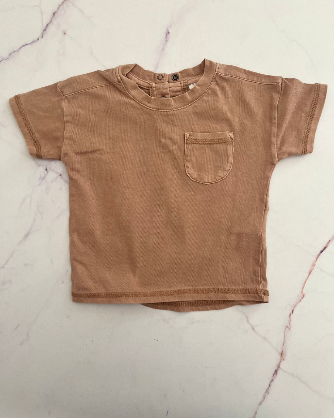 Cotton On brown T shirt 3/6M