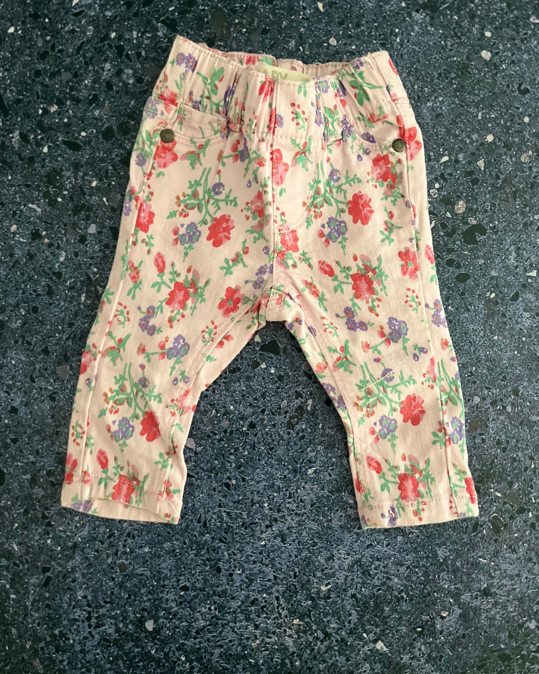 Zara beige flower pants 3/6M