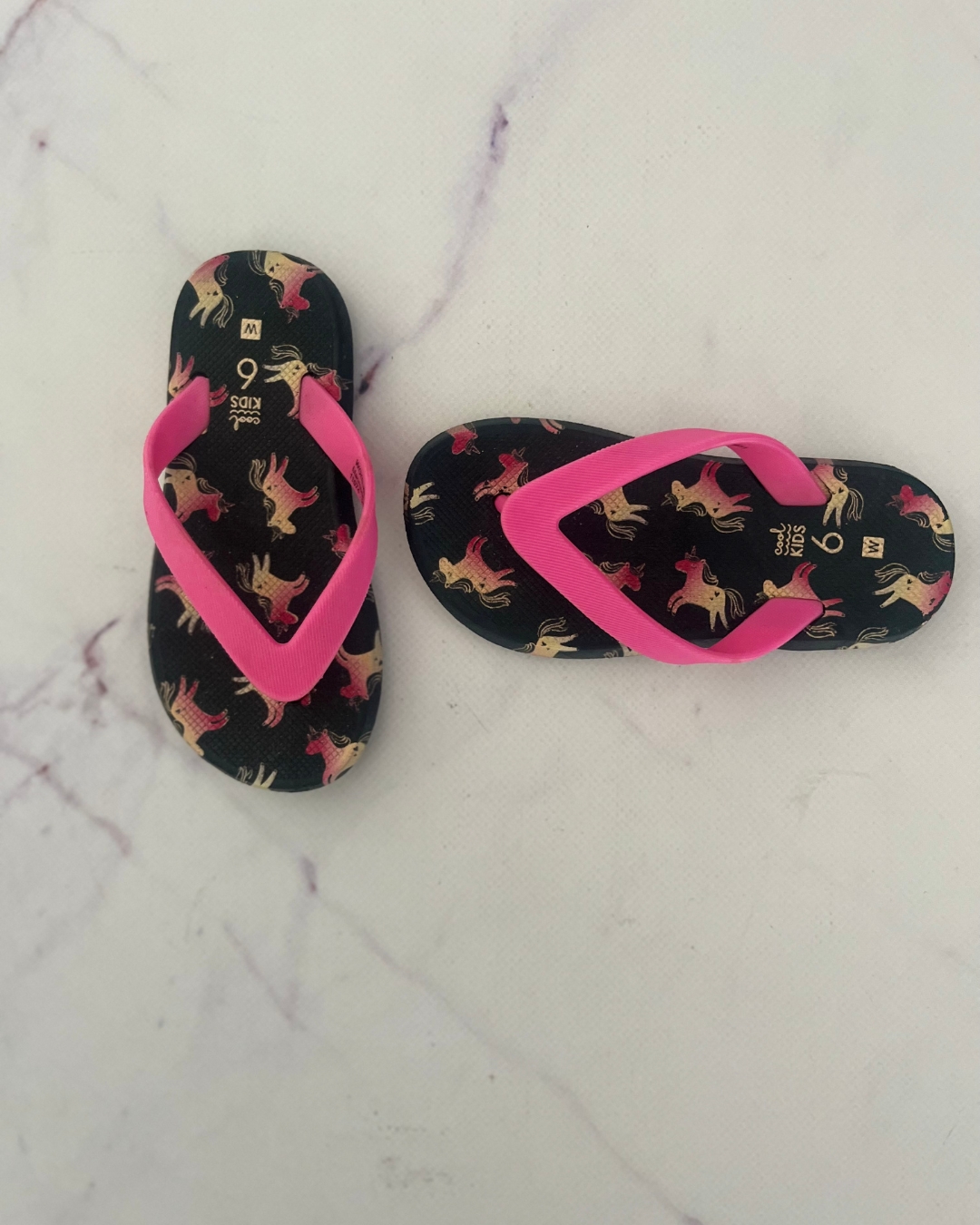 Woolworths blue unicorn flops Size 6