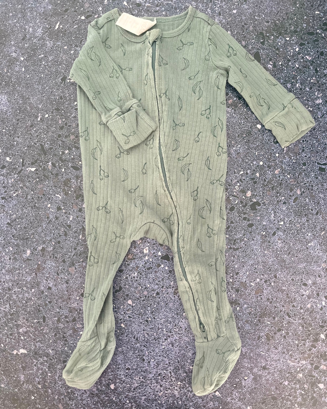 Cotton On green acorn onesie 3/6M