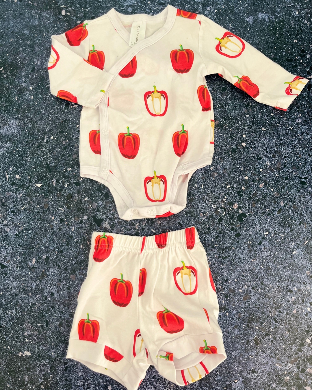 Clicks white pepper baby grow and pants 0/3M