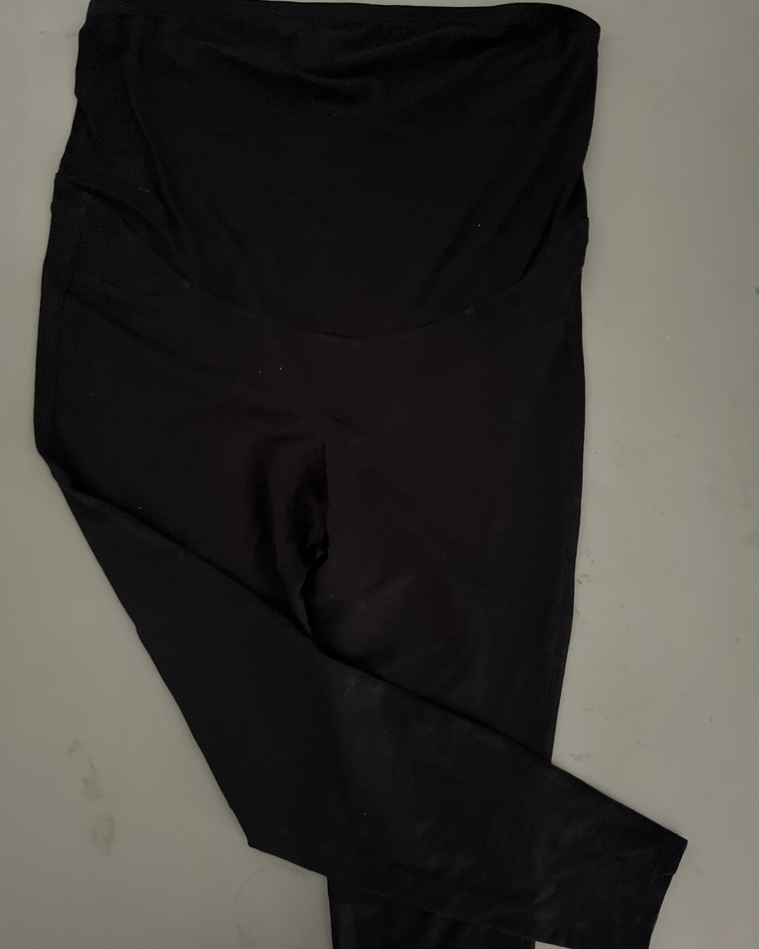 H&M black maternity pants XL