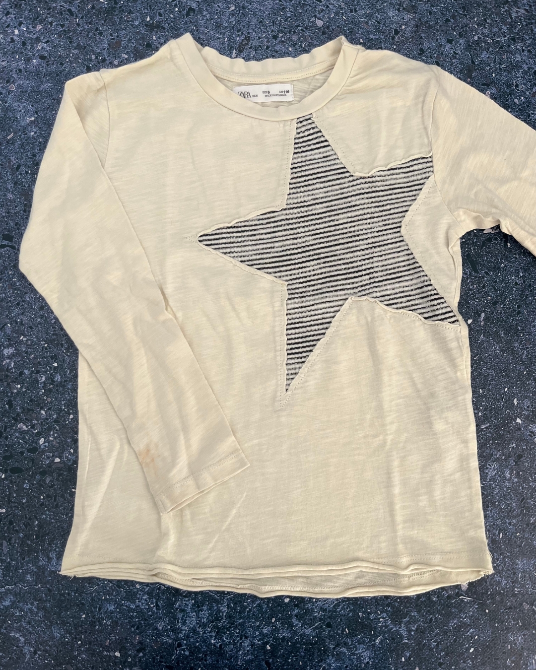 Zara white star long sleeve T shirt 6Y