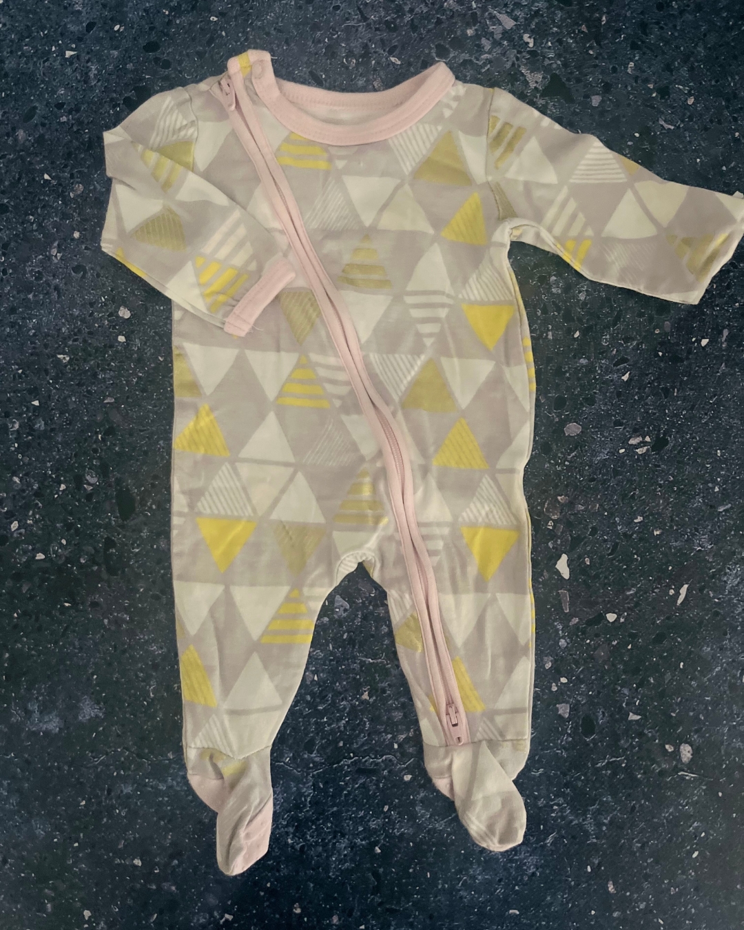 Cotton On triangles onesie Newborn