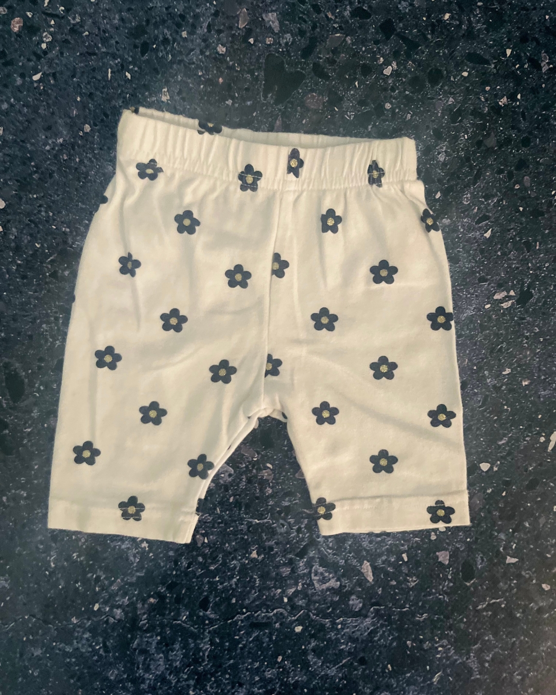 Woolworths white Disney flower shorts 3/6M