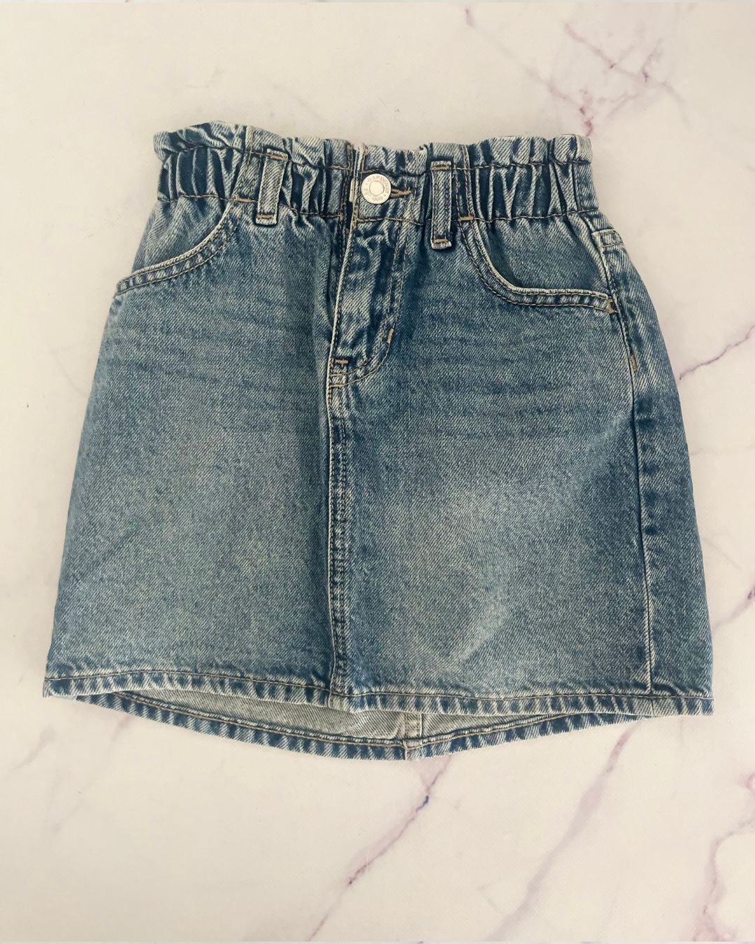 Gap denim skirt Small