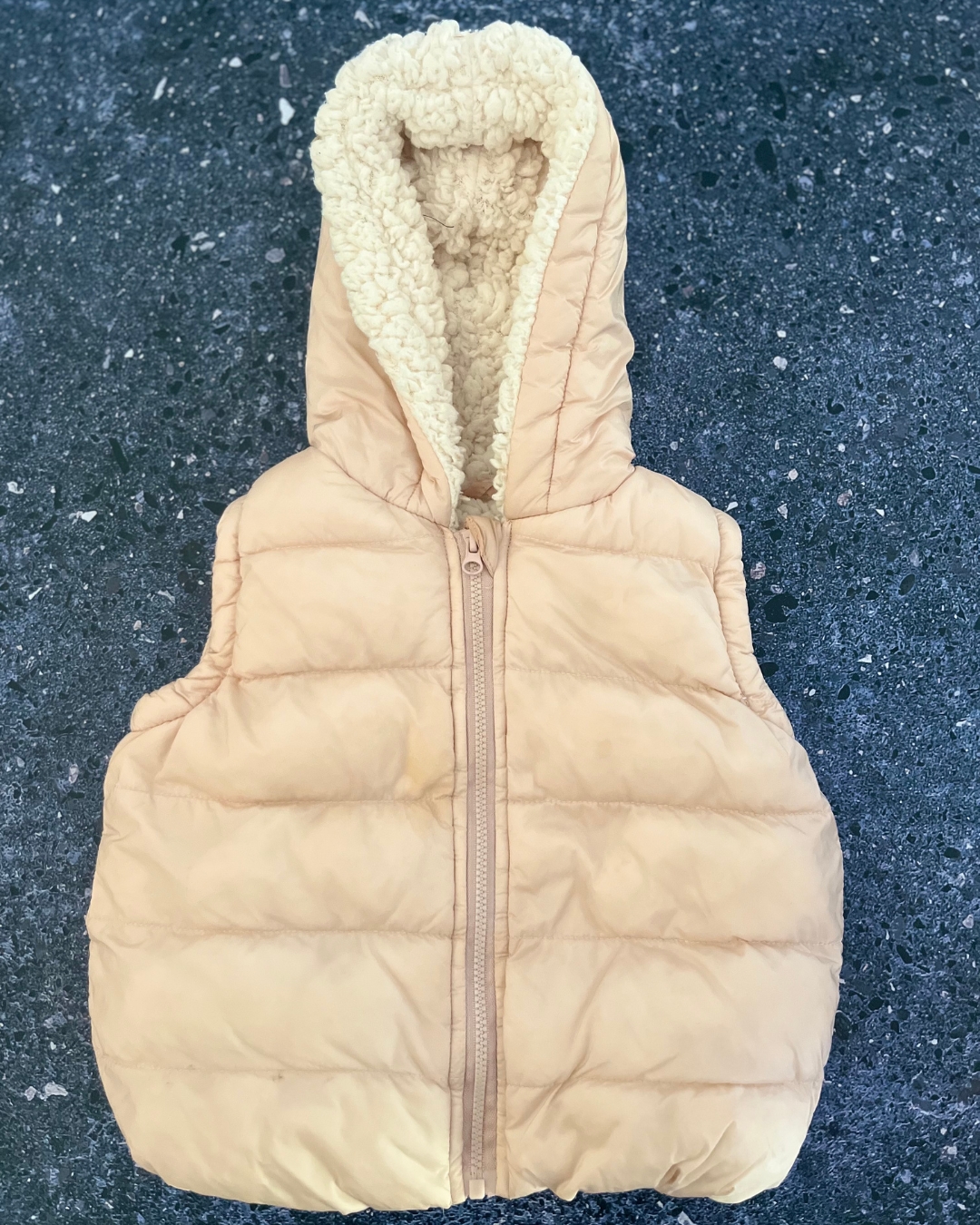 Woolworths light pink sleeveless puffer jacket 12/18M