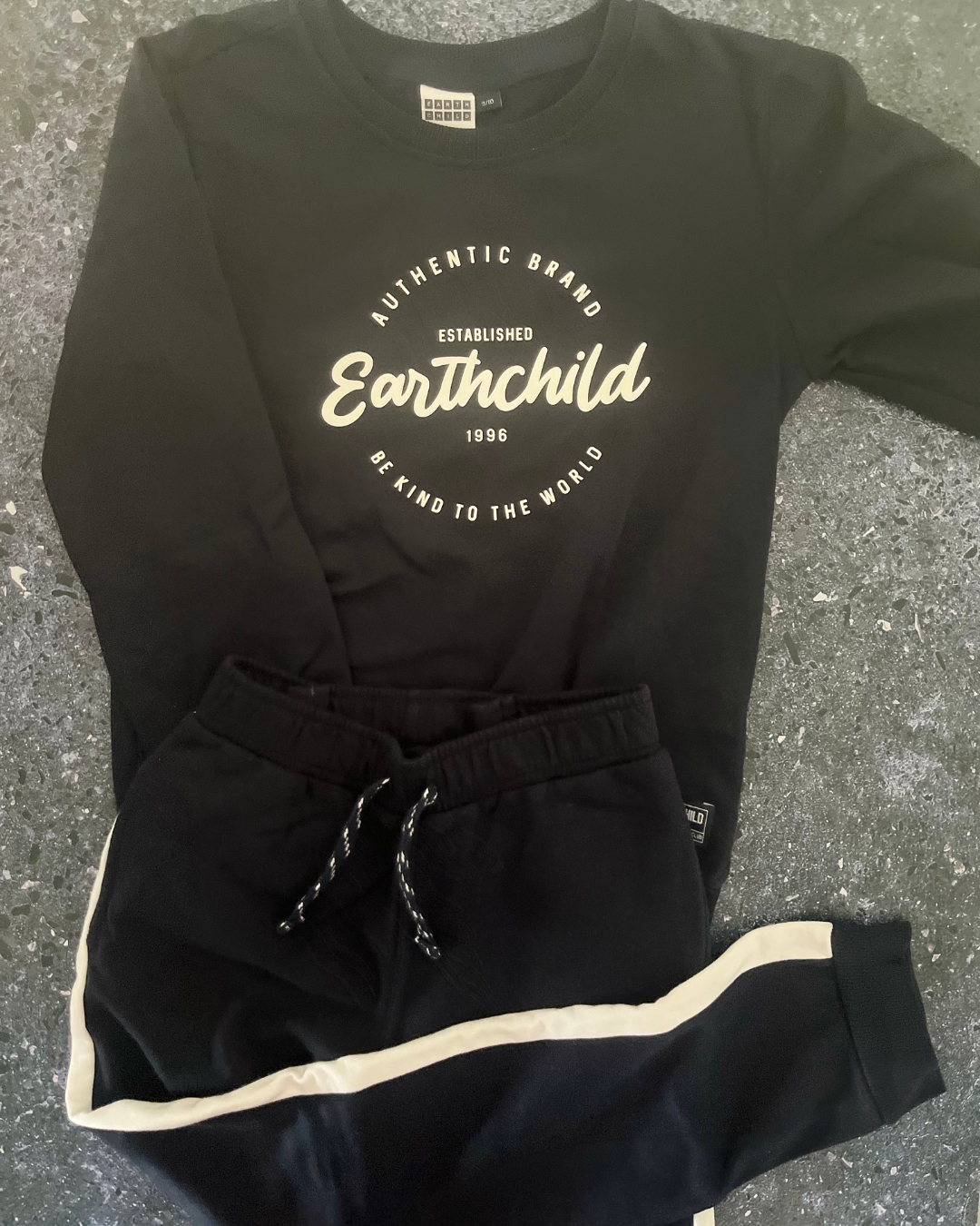 Earth Child blue tracksuit set 9/10Y