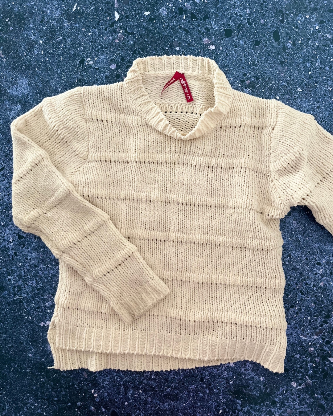 Orchestra beige knitted sweater 6/7Y