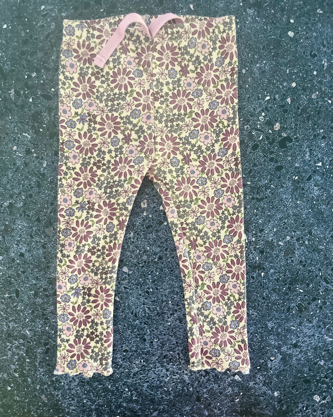 Zara beige floral pants 12/18M