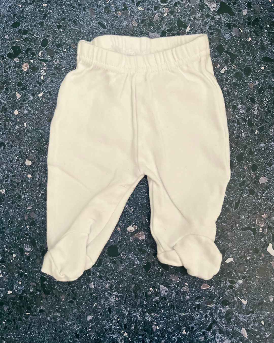 Cuddlesome white pants Newborn