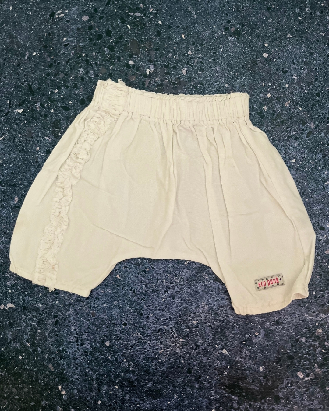 Eco Punk white shorts 12/18M