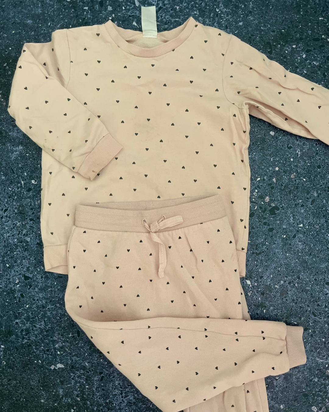 H&M pink hearts tracksuit set 2/3Y