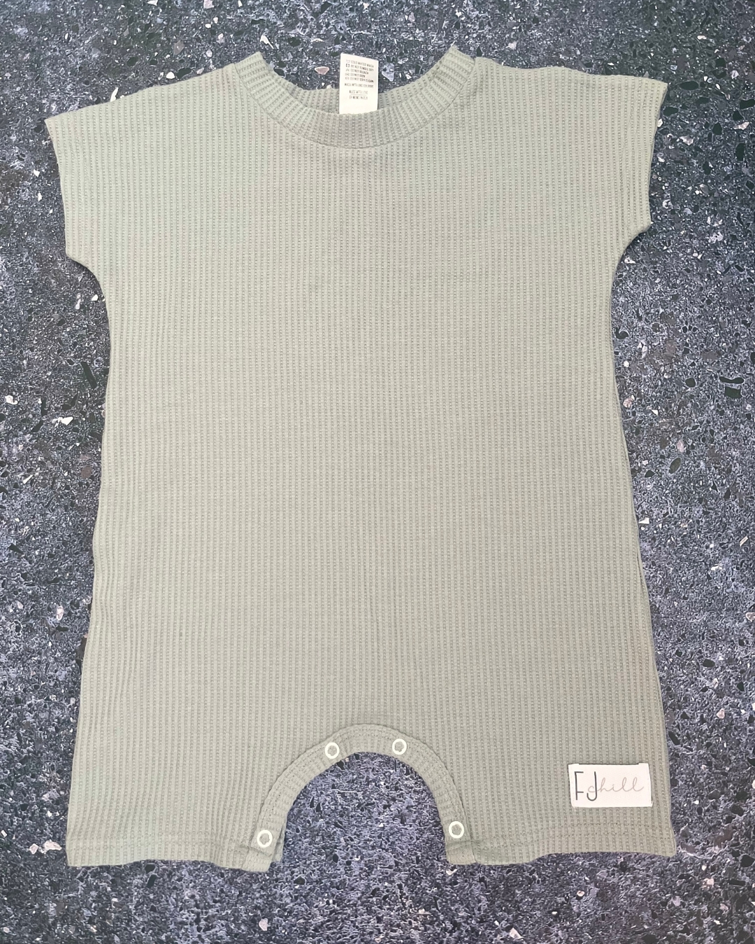 Flynn Jaxon grey waffle weave romper 2/3Y