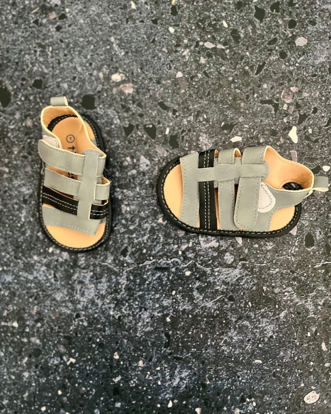 Tiptoes blue sandals Size 1