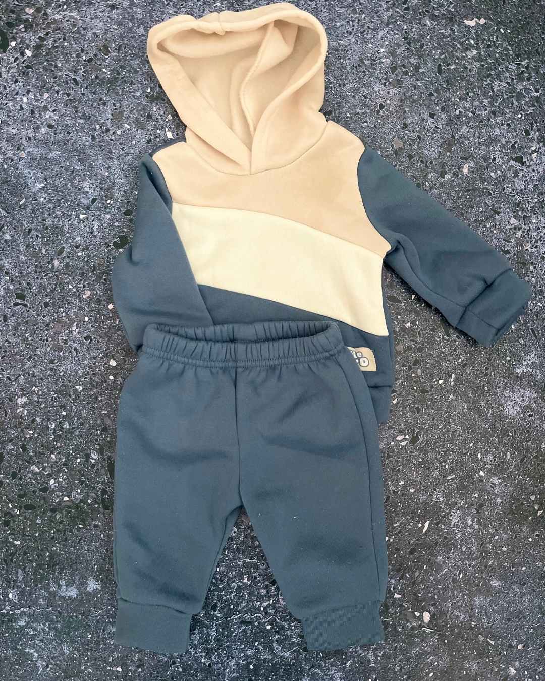 Little Hero blue, beige and white tracksuit set 0/3M