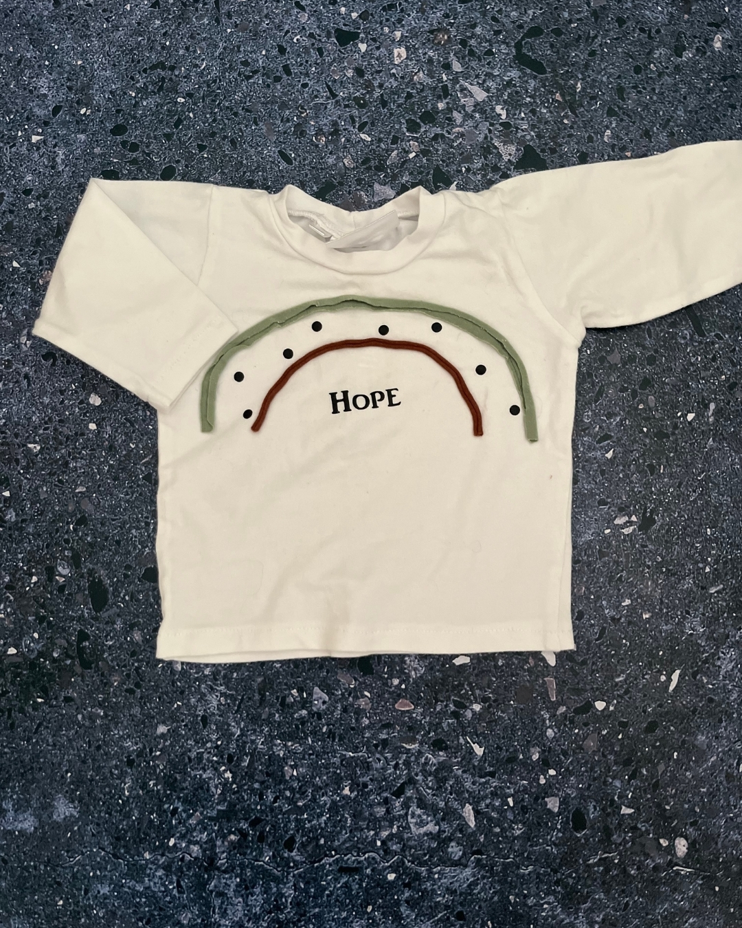Hoppity Apparel white Hope long sleeve T shirt 0/3M