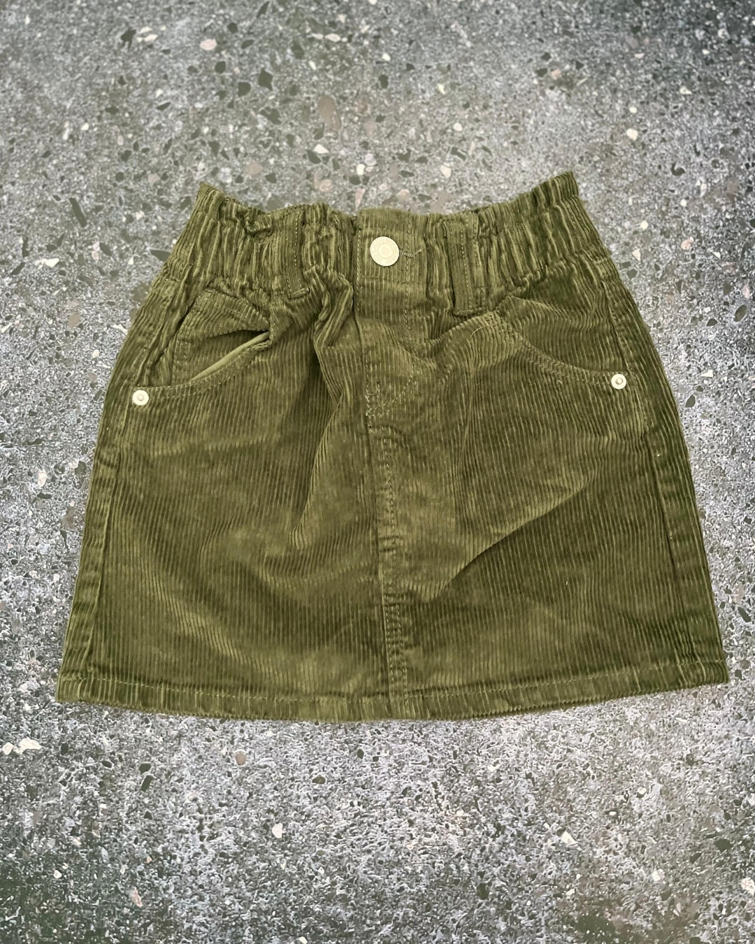 H&M green corduroy skirt 2/3Y