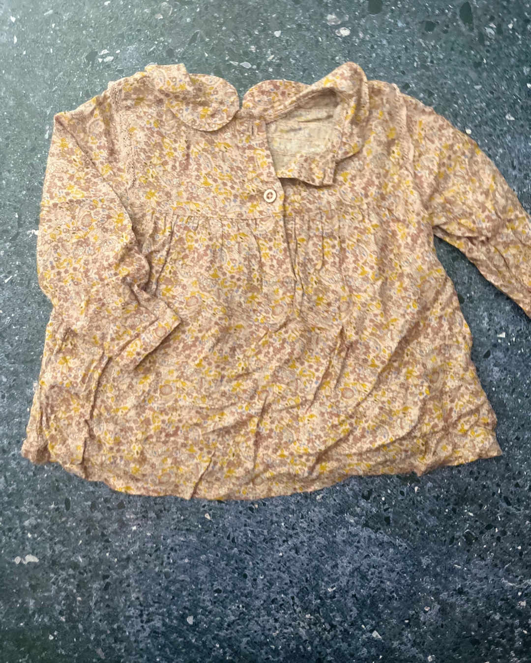 Next beige floral top 12/18M