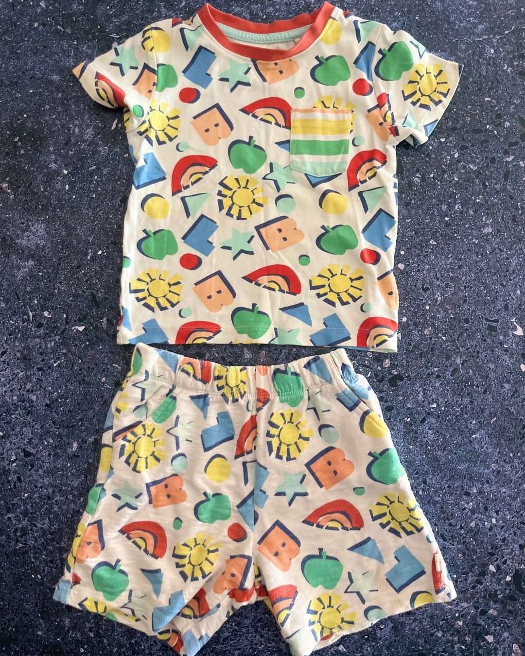 Little Bird by Jools Oliver white printed T-shirt and matching shorts 2/3Y