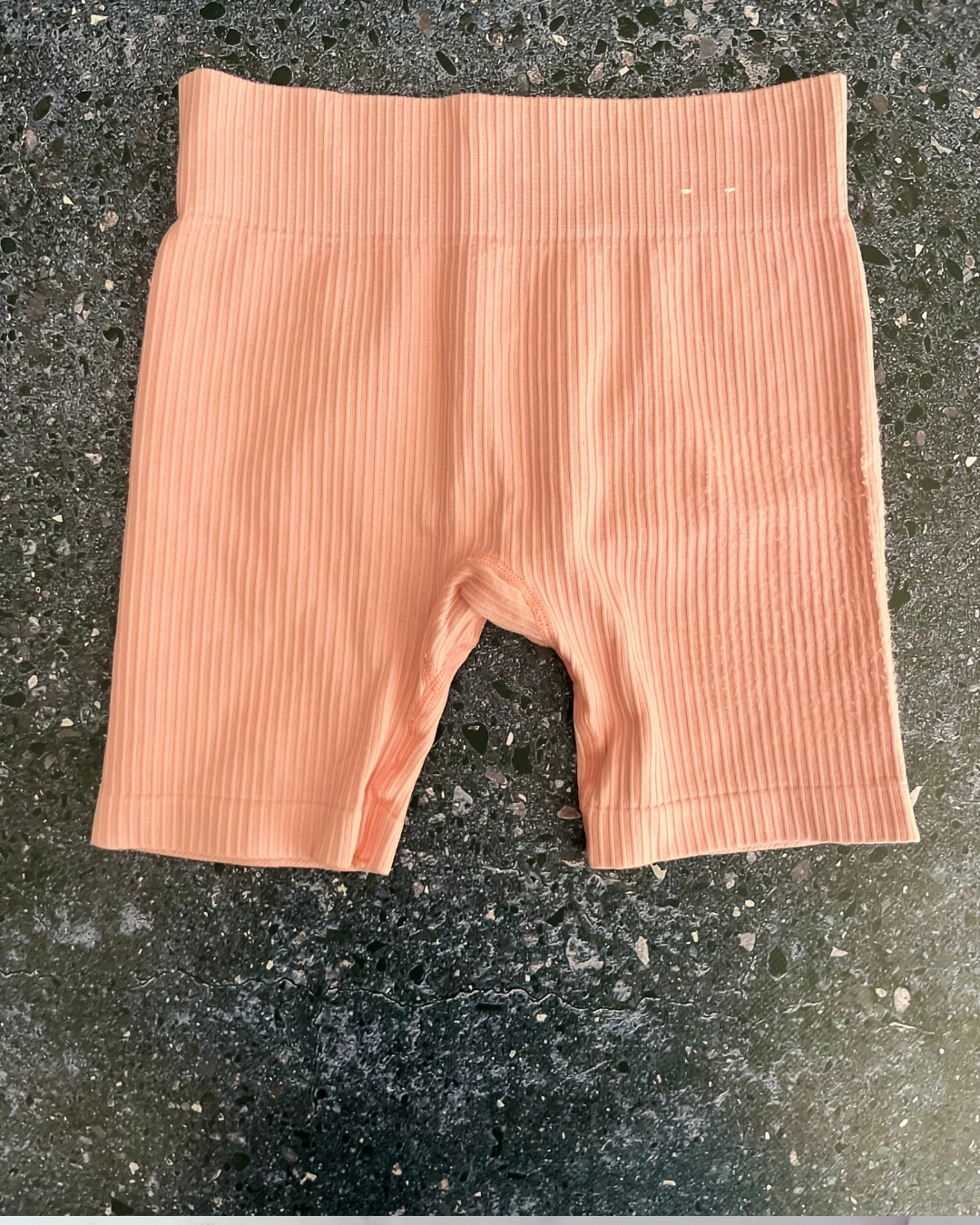 Cotton On pink rib knit stretching shorts 7/8Y