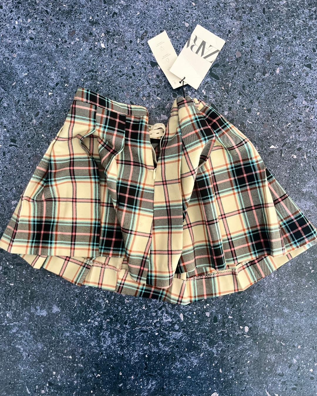 *NEW* Zara checked pleated skirt 6Y