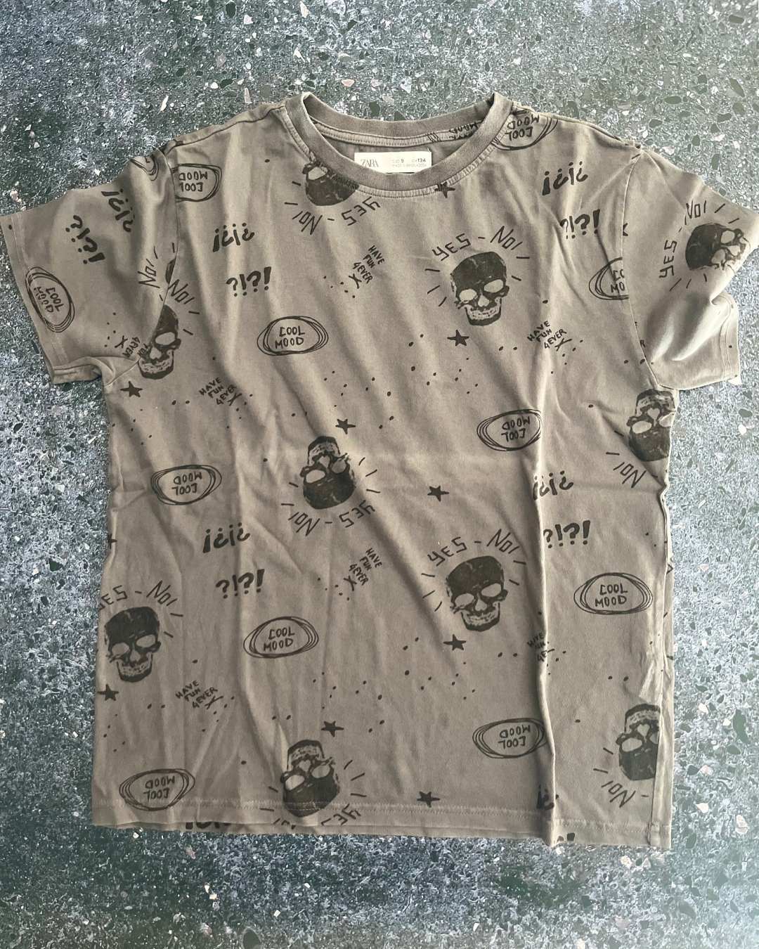 Zara grey skeleton print T-shirt 9Y