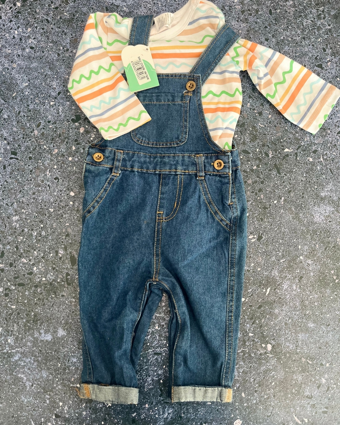 *NEW* Clicks striped top and dungarees 3/6M