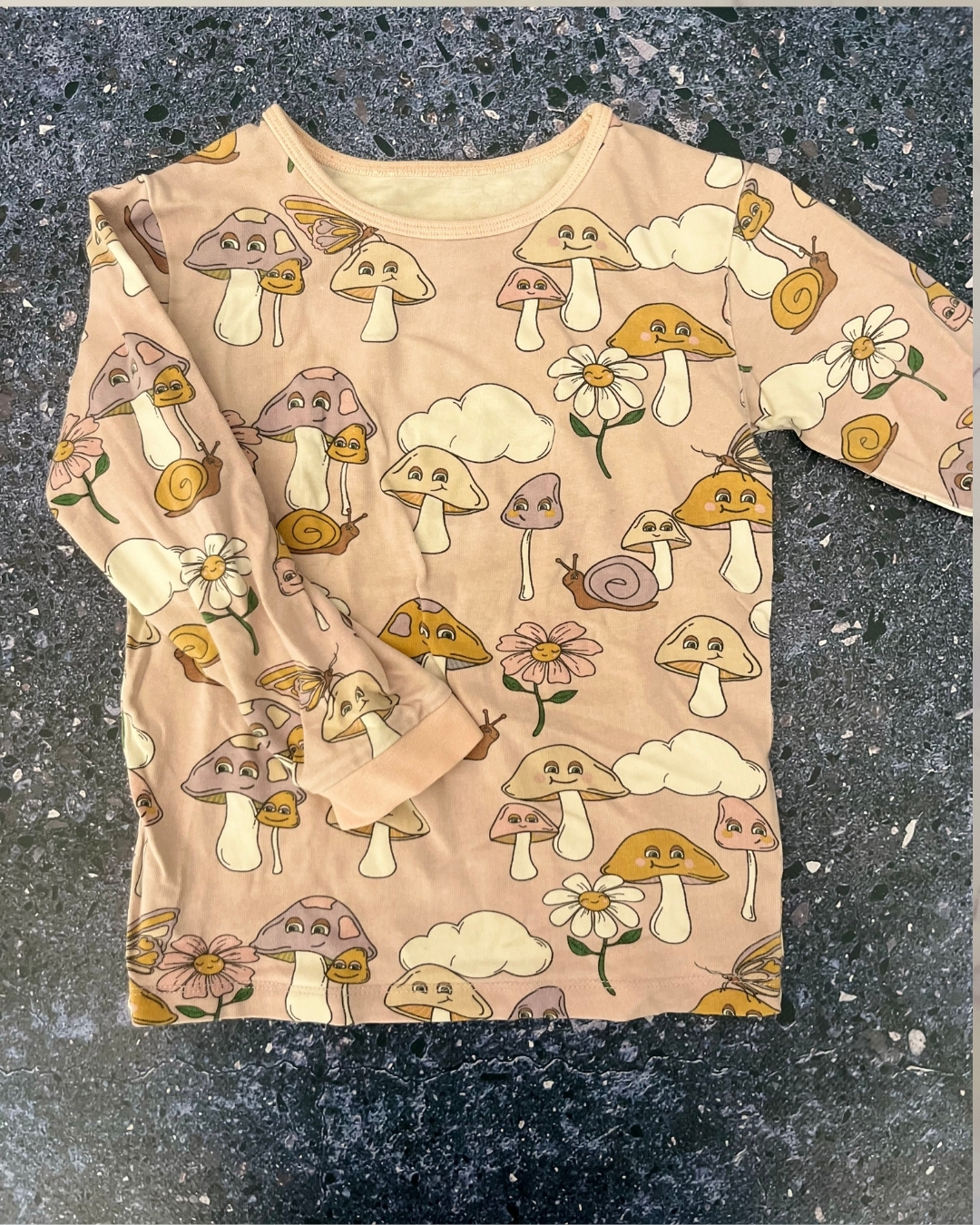 Cotton On pink mushroom print pyjama set 3Y