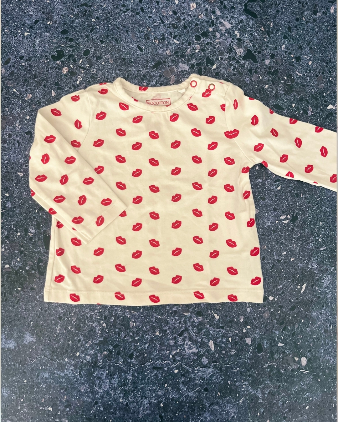 JBC white lips sweater 6M