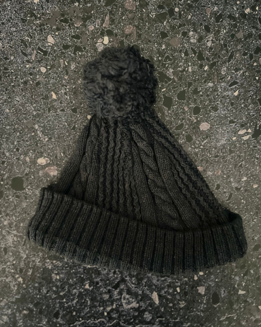 Woolworths blue knitted beanie 1/2Y