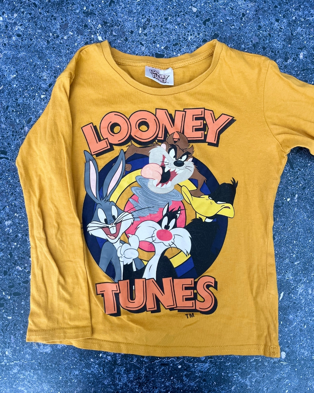 Looney Tunes yellow long sleeve T-shirt 7/8Y