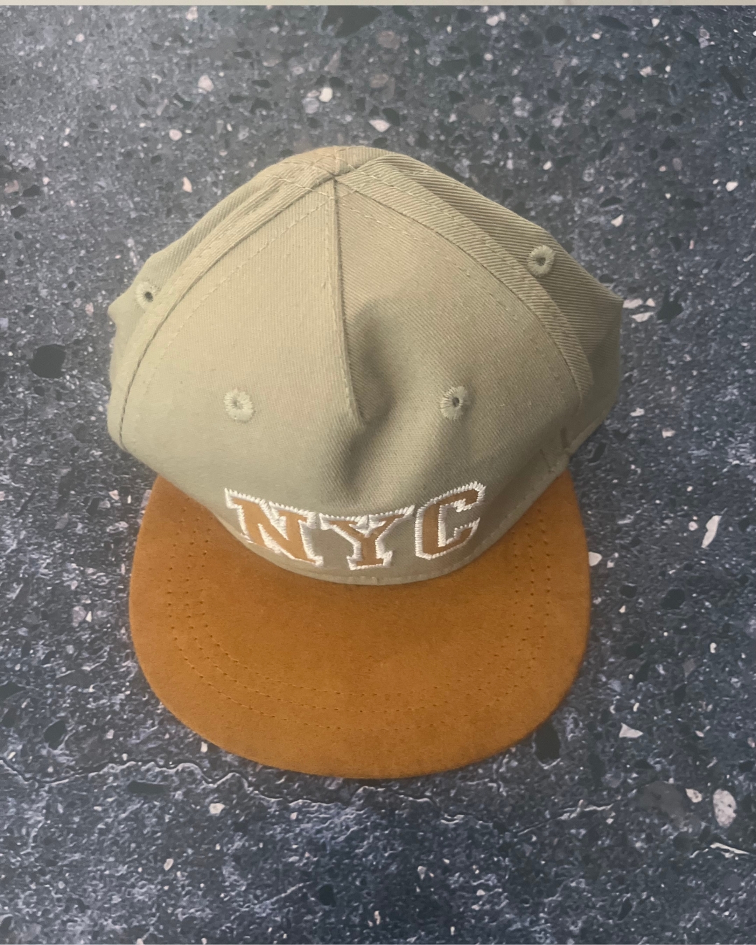 H&M green NYC hat 6/12M